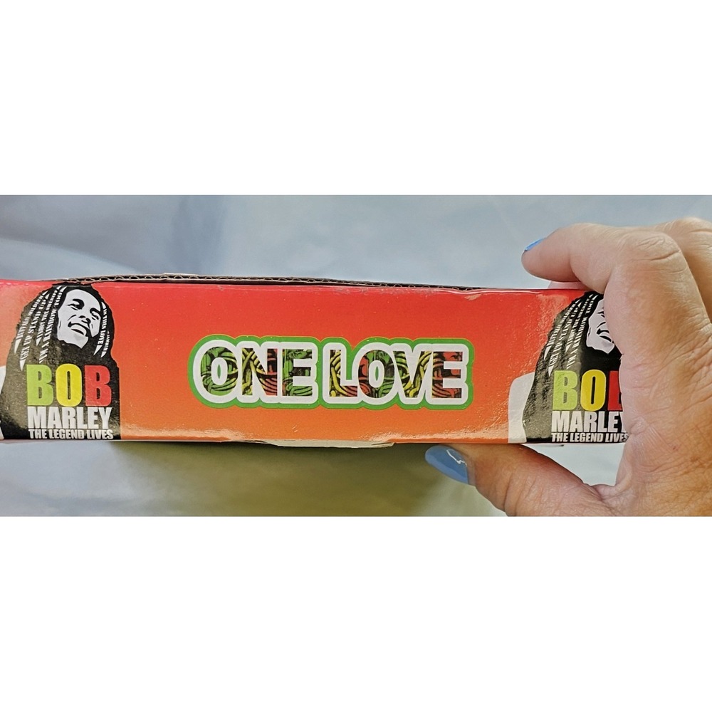 NEW 3.1/4"  1 Thick Round Glass‎ Cigarette Ashtray 3 Bob Marley Design To Choose - Picture 14 of 14
